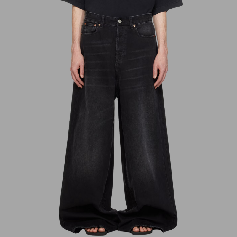 VETEMENTS Black Big Shape Jeans