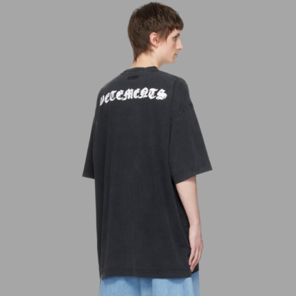 VETEMENTS Black Reverse Anarchy T-Shirt