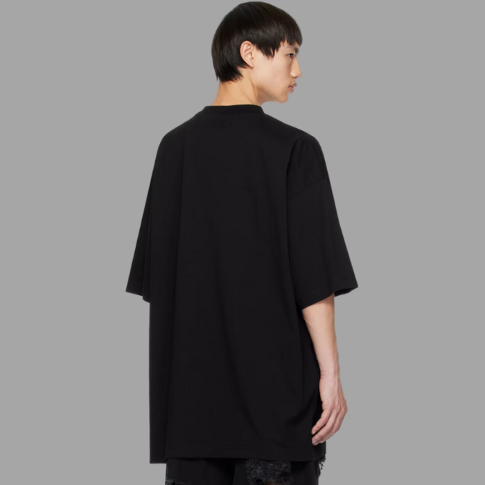 VETEMENTS Black Embroidered T-Shirt